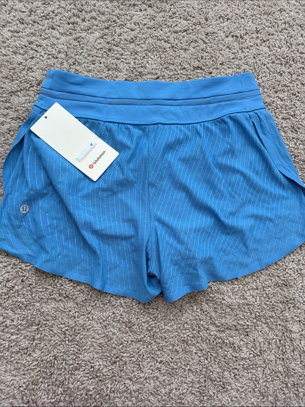Lululemon Fast and Free Airflow Mid-Rise Run Short 3” *Pool Party - Picture 6 of 10